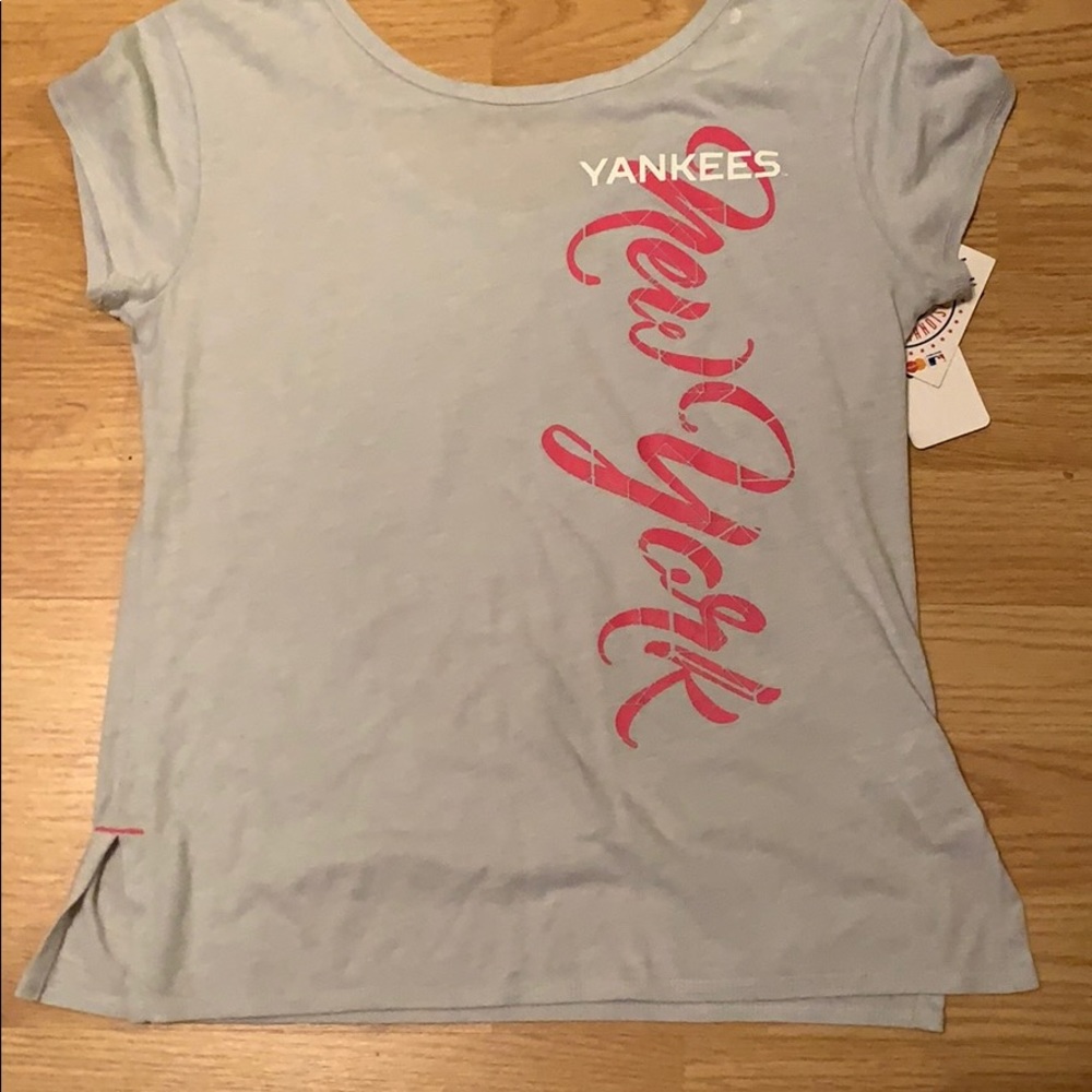 Yankee tee